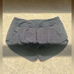 NWOT Lululemon Speed Up Low Rise Lined Short
 2.5in Black Size 6